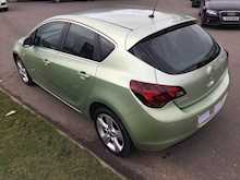 Vauxhall SRi Hatchback 1.6 Manual Petrol