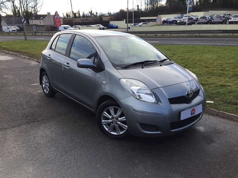 Toyota 1.33 Dual VVT-i TR Hatchback 5dr Petrol Manual Euro 4 (s/s) (101 ps)