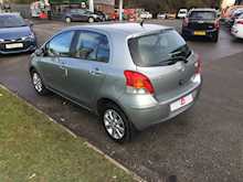 Toyota 1.33 Dual VVT-i TR Hatchback 5dr Petrol Manual Euro 4 (s/s) (101 ps)
