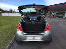 Toyota 1.33 Dual VVT-i TR Hatchback 5dr Petrol Manual Euro 4 (s/s) (101 ps)