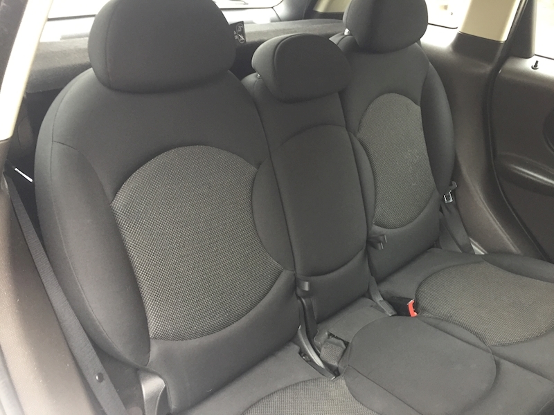 MINI 1.6 One D SUV 5dr Diesel Manual Euro 5 (s/s) (90 ps)