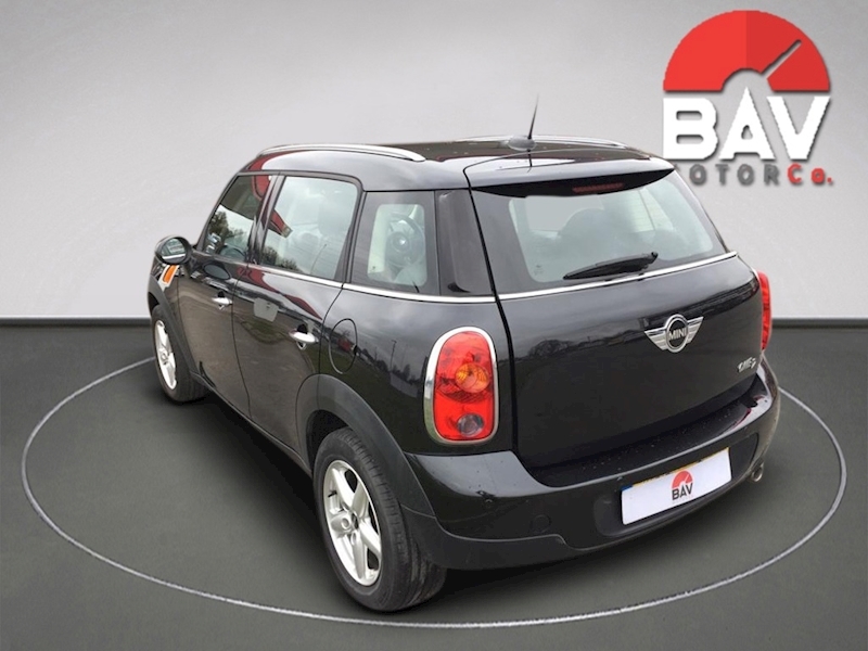 MINI 1.6 One D SUV 5dr Diesel Manual Euro 5 (s/s) (90 ps)