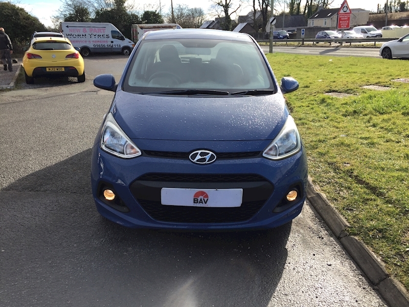 Hyundai 1.2 SE Hatchback 5dr Petrol Manual Euro 5 (87 ps)