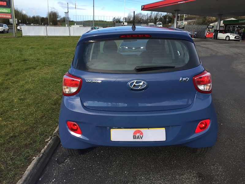 Hyundai 1.2 SE Hatchback 5dr Petrol Manual Euro 5 (87 ps)
