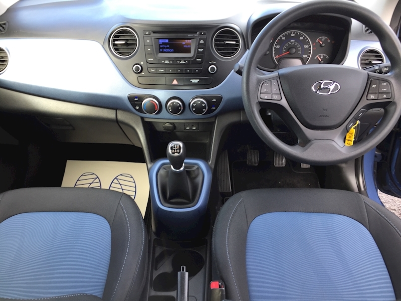 Hyundai 1.2 SE Hatchback 5dr Petrol Manual Euro 5 (87 ps)