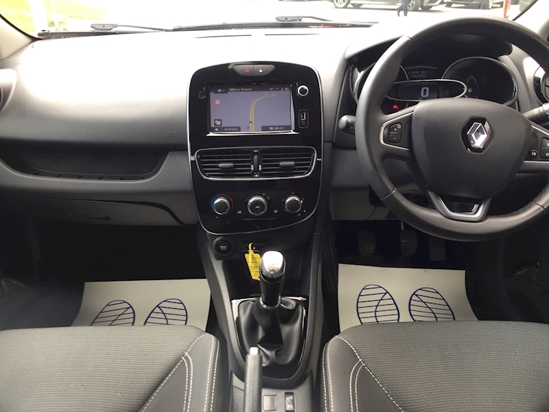 Renault 1.2 16V Dynamique Nav Hatchback 5dr Petrol Manual Euro 6 (75 ps)