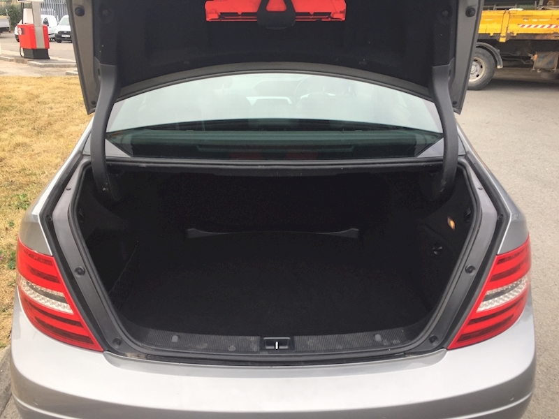 Mercedes-Benz 2.1 C250 CDI BlueEfficiency Sport Edition 125 Saloon 4dr Diesel Manual Euro 5 (s/s) (204 ps)