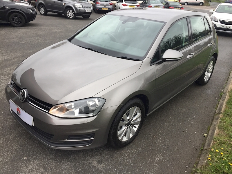 Volkswagen 1.6 TDI BlueMotion Tech SE Hatchback 5dr Diesel DSG Euro 5 (s/s) (105 ps)