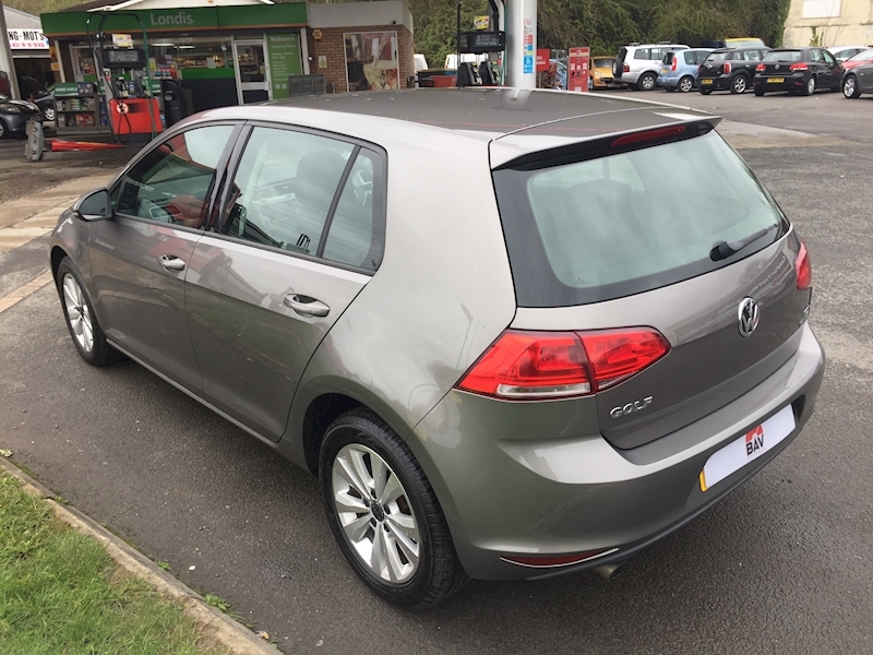 Volkswagen 1.6 TDI BlueMotion Tech SE Hatchback 5dr Diesel DSG Euro 5 (s/s) (105 ps)