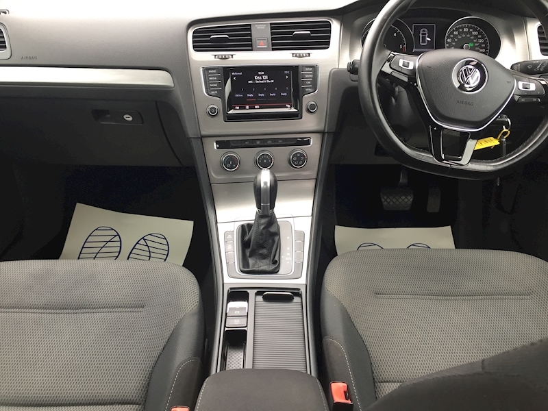 Volkswagen 1.6 TDI BlueMotion Tech SE Hatchback 5dr Diesel DSG Euro 5 (s/s) (105 ps)