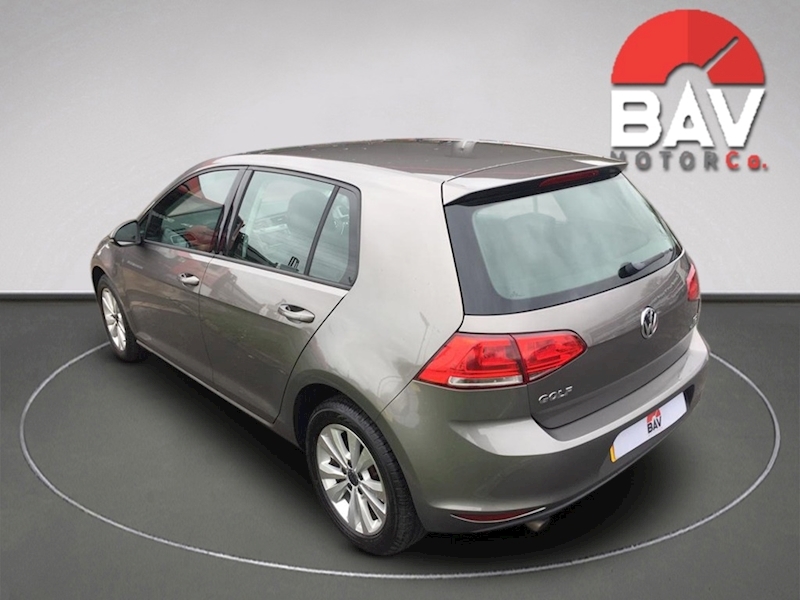 Volkswagen 1.6 TDI BlueMotion Tech SE Hatchback 5dr Diesel DSG Euro 5 (s/s) (105 ps)