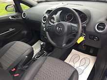 Vauxhall 1.4 16V SE Hatchback 5dr Petrol Auto Euro 5 (100 ps)