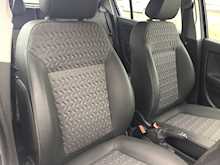 Vauxhall 1.4 16V SE Hatchback 5dr Petrol Auto Euro 5 (100 ps)