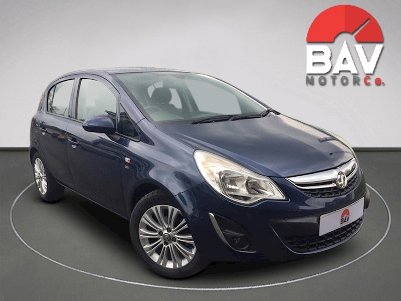 Vauxhall 1.4 16V SE Hatchback 5dr Petrol Auto Euro 5 (100 ps)
