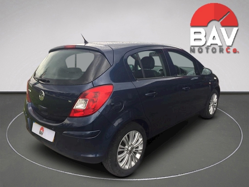 Vauxhall 1.4 16V SE Hatchback 5dr Petrol Auto Euro 5 (100 ps)
