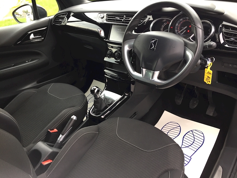 DS AUTOMOBILES 1.6 BlueHDi DStyle Hatchback 3dr Diesel Manual Euro 6 (s/s) (100 ps)