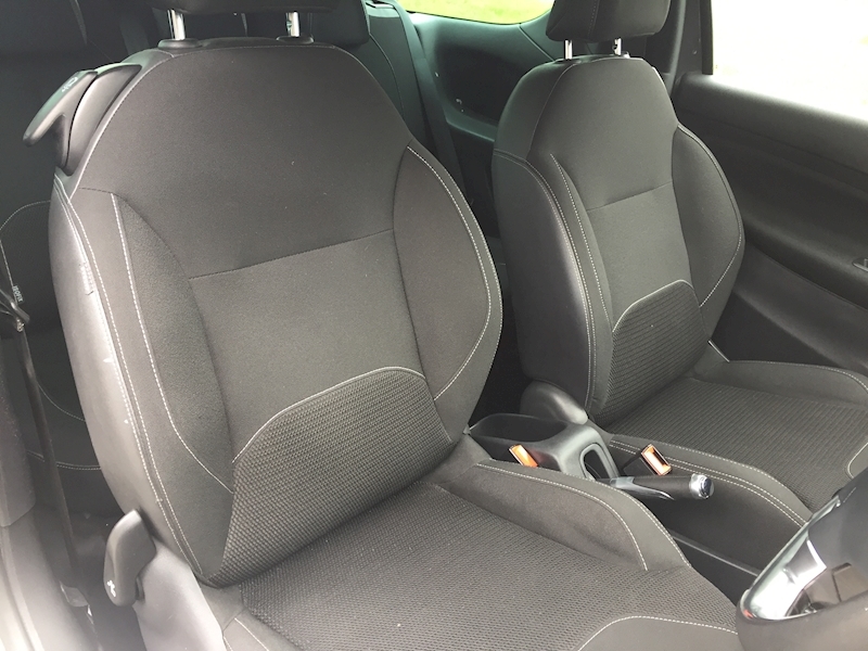 DS AUTOMOBILES 1.6 BlueHDi DStyle Hatchback 3dr Diesel Manual Euro 6 (s/s) (100 ps)