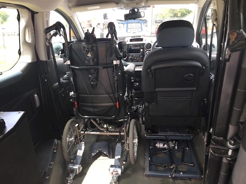 Citroen 1.6 e-HDi Airdream XTR Multispace MPV 5dr Diesel EGS6 Euro 5 (s/s) (90 ps)