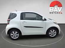 Toyota 1.0 VVT-i Hatchback 3dr Petrol Manual Euro 5 (68 ps)