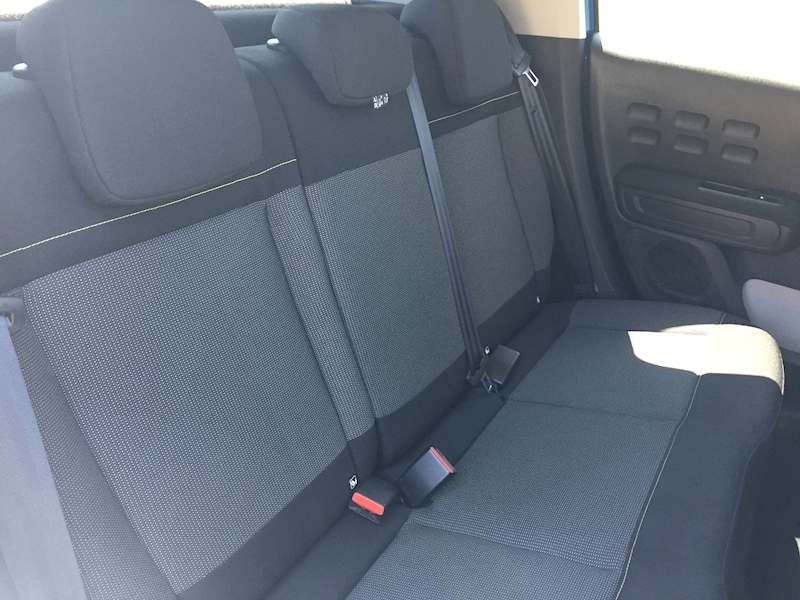 Citroen 1.2 PureTech Flair Hatchback 5dr Petrol Manual Euro 6 (82 ps)