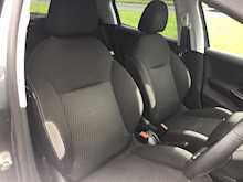 Peugeot 1.2 VTi PureTech Style Hatchback 5dr Petrol Manual Euro 6 (82 ps)