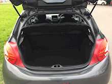 Peugeot 1.2 VTi PureTech Style Hatchback 5dr Petrol Manual Euro 6 (82 ps)