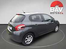 Peugeot 1.2 VTi PureTech Style Hatchback 5dr Petrol Manual Euro 6 (82 ps)
