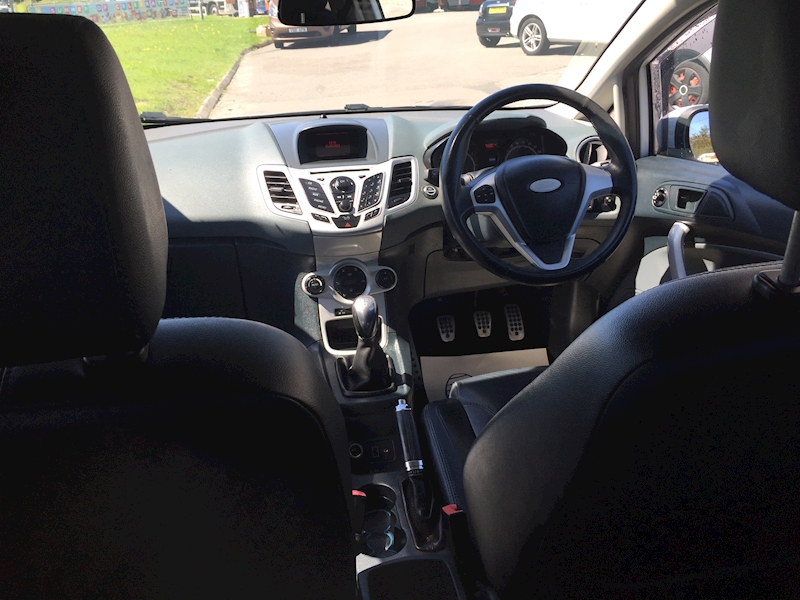 Ford 1.6 S1600 Hatchback 3dr Petrol Manual (139 g/km, 133 bhp)