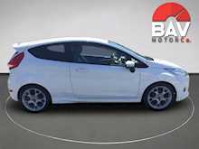 Ford 1.6 S1600 Hatchback 3dr Petrol Manual (139 g/km, 133 bhp)