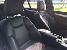 Mercedes-Benz 2.1 C220 CDI BlueEfficiency Sport Saloon 4dr Diesel G-Tronic+ Euro 5 (s/s) (170 ps)