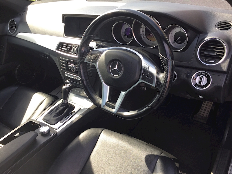 Mercedes-Benz 2.1 C220 CDI BlueEfficiency Sport Saloon 4dr Diesel G-Tronic+ Euro 5 (s/s) (170 ps)