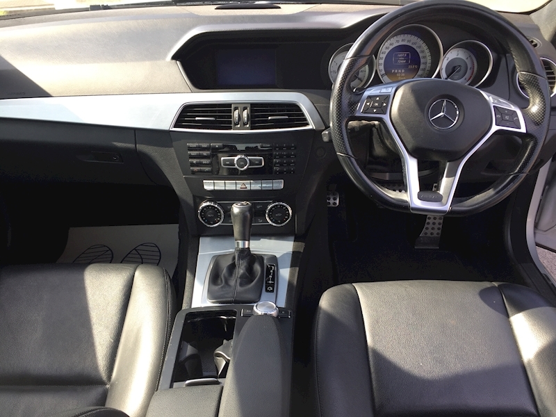 Mercedes-Benz 2.1 C220 CDI BlueEfficiency Sport Saloon 4dr Diesel G-Tronic+ Euro 5 (s/s) (170 ps)