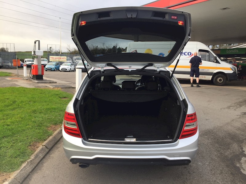 Mercedes-Benz 2.1 C220 CDI BlueEfficiency AMG Sport Plus Estate 5dr Diesel G-Tronic+ Euro 5 (s/s) (170 ps)