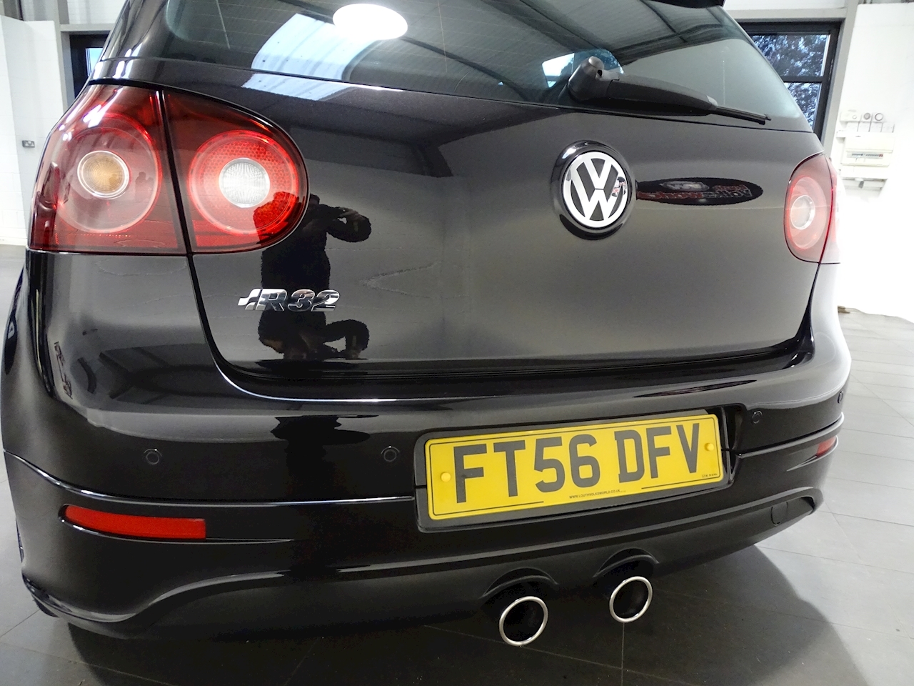 Used 2006 Volkswagen Golf R32 Hatchback 3.2 Manual Petrol For Sale in Lincolnshire Louth Volks