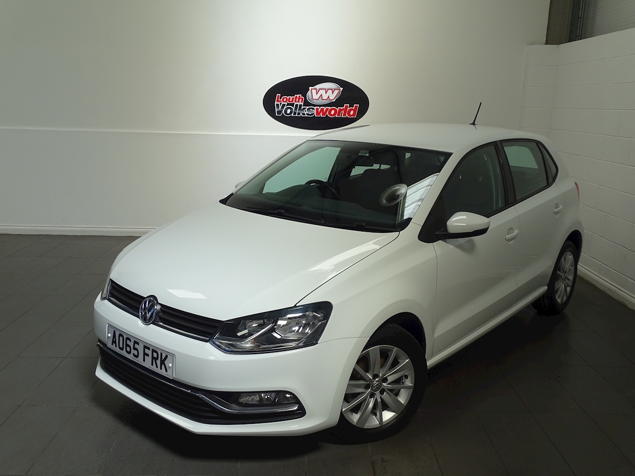 volks polo 2015