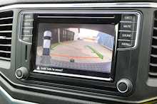 Volkswagen Amarok 3.0 TDI V6 BlueMotion Tech Highline Double Cab Pickup 4dr Diesel Auto 4Motion Euro 6 (s/s) (224 ps)