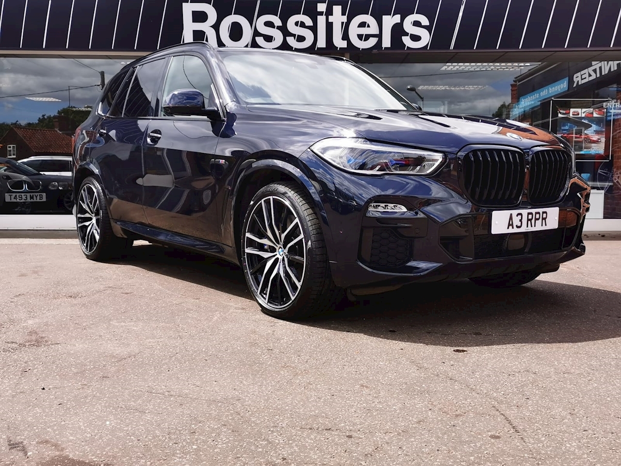 used-2019-bmw-x5-45e-m-sport-for-sale-u143122-rossiters-ltd