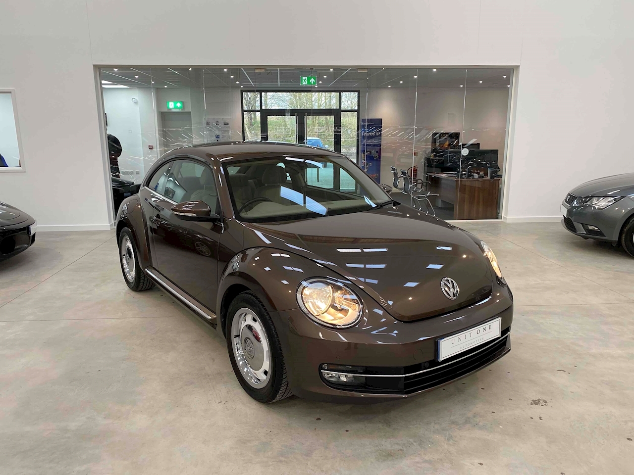 Used 2014 Volkswagen Beetle Design Tsi For Sale in West Sussex (U170 ...