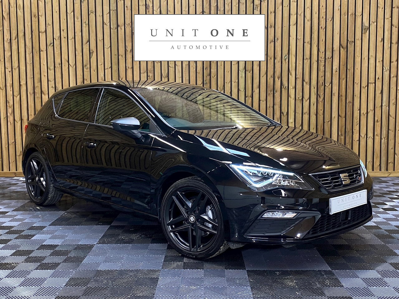 Used 2020 SEAT Tsi Evo Fr Black Edition 1.5 5dr Hatchback Manual Petrol For  Sale in West Sussex