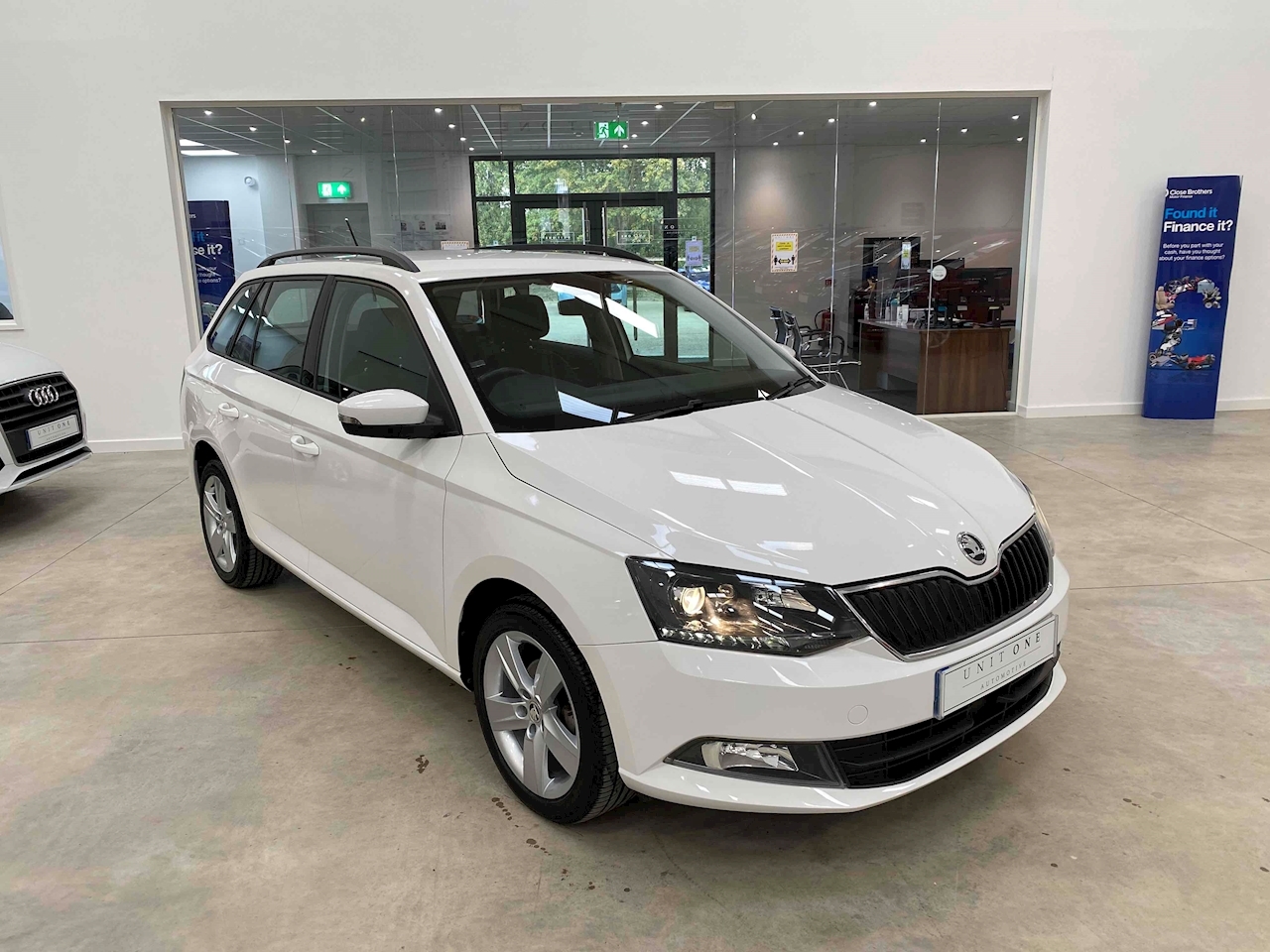 Used 2016 SKODA Fabia SE L For Sale in West Sussex (U242) | Unit One ...