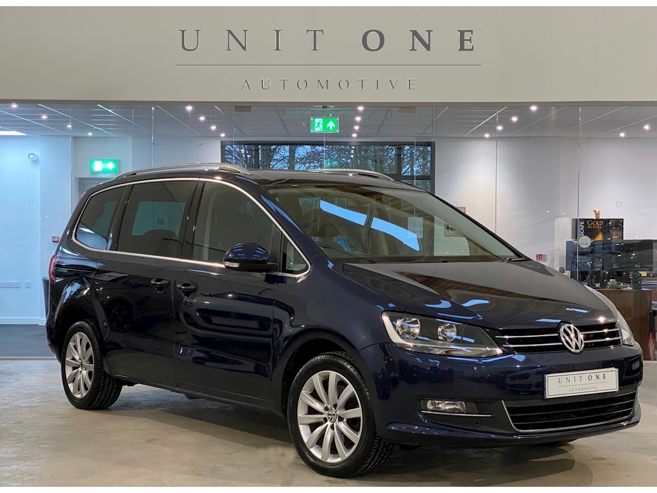 Used 2014 Volkswagen Sharan Sel Bluemotion SHARAN SEL BLUEMOTION TDI Mpv  2.0 Manual Diesel For Sale in West Sussex
