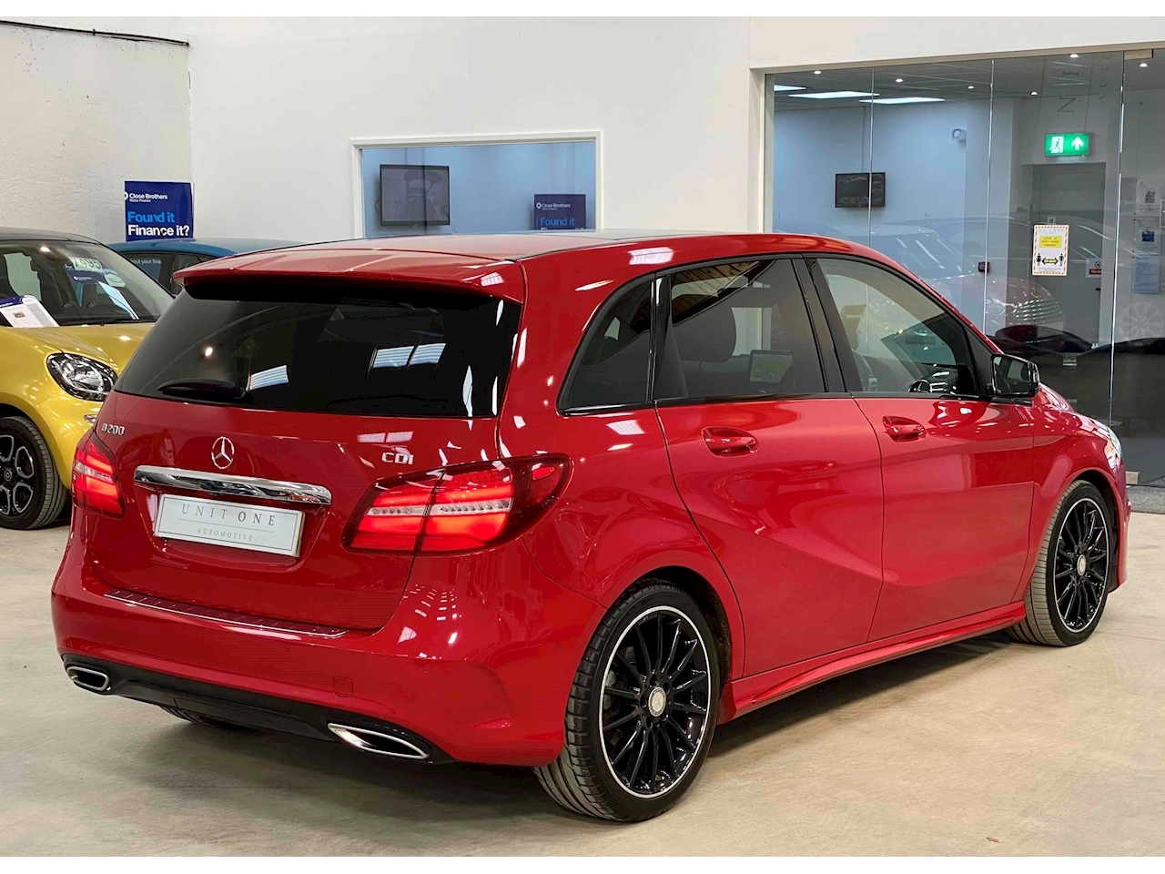Used 2015 Mercedes-Benz B200 AMG Line 2.1 5dr MPV 7G-DCT Diesel For Sale in  West Sussex