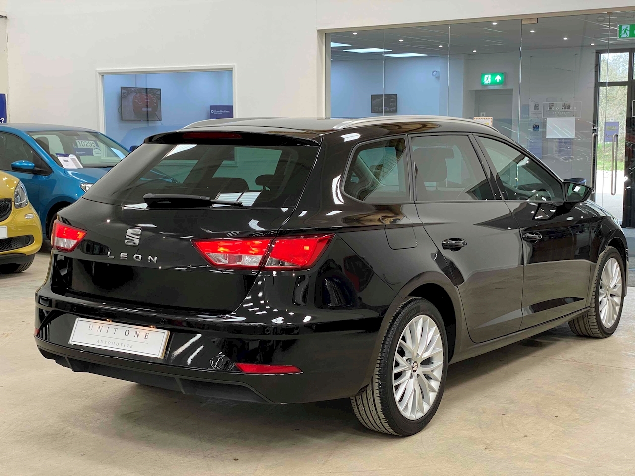Used 2018 SEAT Leon TDI SE Dynamic Technology For Sale in West Sussex
