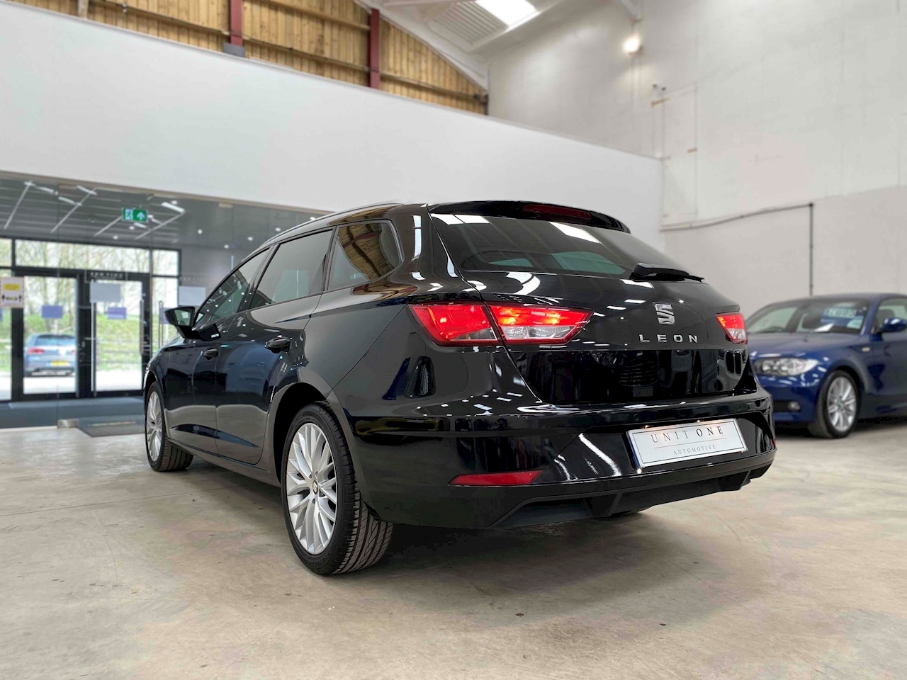Used 2018 SEAT Leon TDI SE Dynamic Technology For Sale in West Sussex