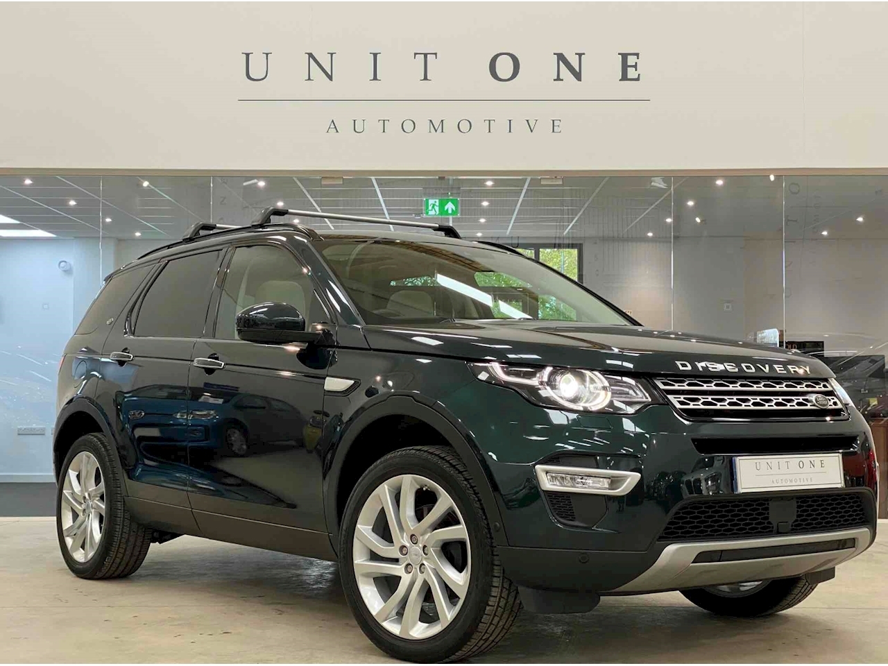 2.0 TD4 HSE Luxury SUV 5dr Diesel Auto 4WD (s/s) (180 ps)