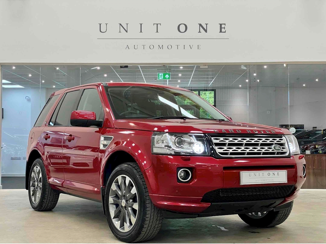 2.2 SD4 HSE Lux SUV 5dr Diesel CommandShift 4WD Euro 5 (190 ps)