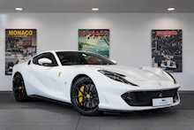 Ferrari 812 Superfast V12 - U1198