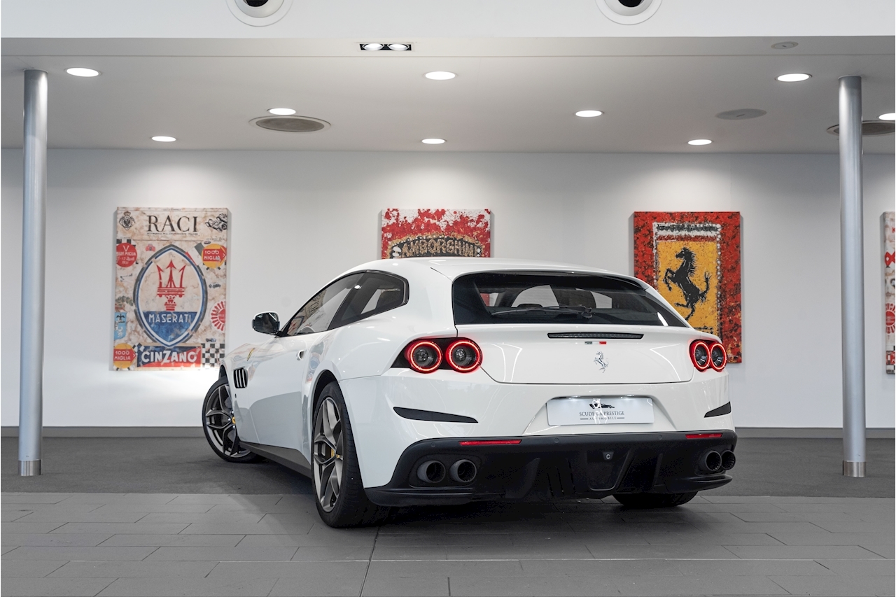 GTC4Lusso 3.9T V8 Coupe 2dr Petrol F1 DCT (s/s)