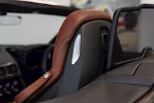 Audi R8 V10 Spyder - U977