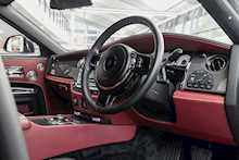 Rolls-Royce Ghost V12 Black Badge - U995